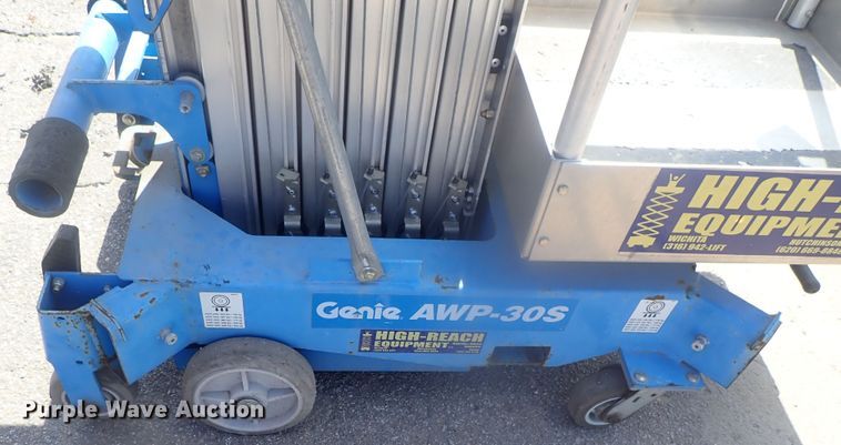 image for item DG3222 2015 Genie AWP-30S DC  vertical lift