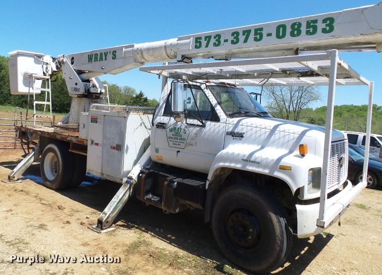 image for item DG5676 1992 Chevrolet Kodiak C6500 forestry bucket truck