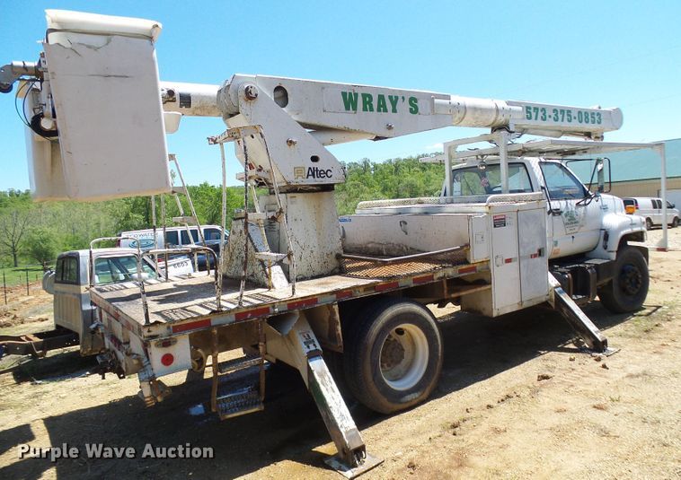 image for item DG5676 1992 Chevrolet Kodiak C6500 forestry bucket truck
