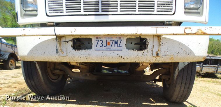 image for item DG5676 1992 Chevrolet Kodiak C6500 forestry bucket truck