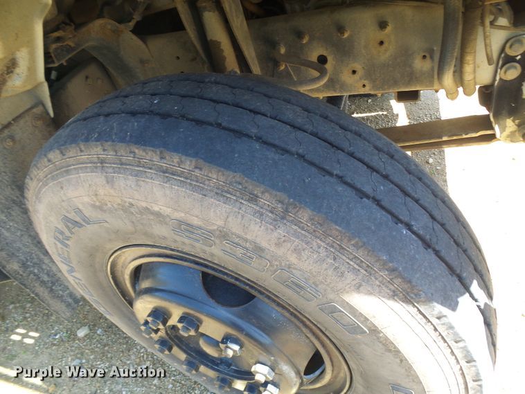 image for item DG5676 1992 Chevrolet Kodiak C6500 forestry bucket truck