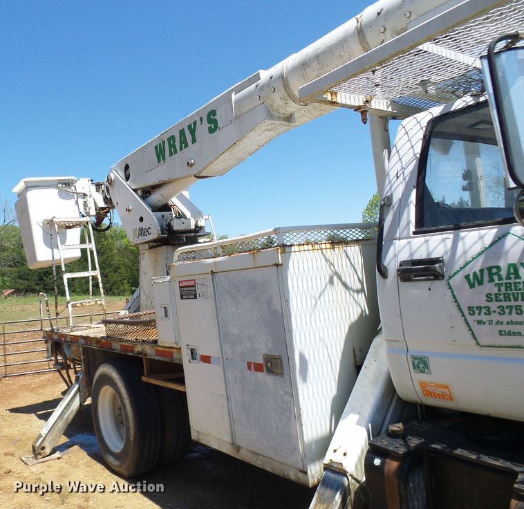 image for item DG5676 1992 Chevrolet Kodiak C6500 forestry bucket truck