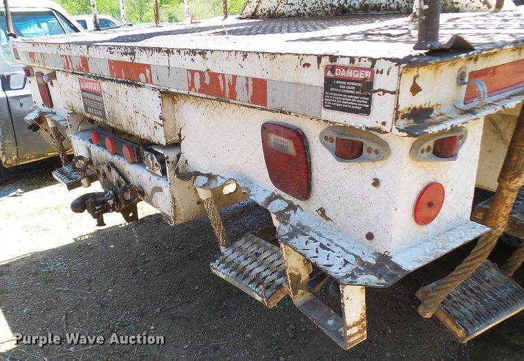 image for item DG5676 1992 Chevrolet Kodiak C6500 forestry bucket truck