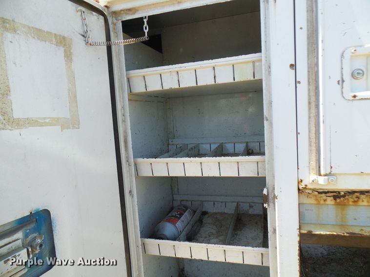 image for item DG5676 1992 Chevrolet Kodiak C6500 forestry bucket truck