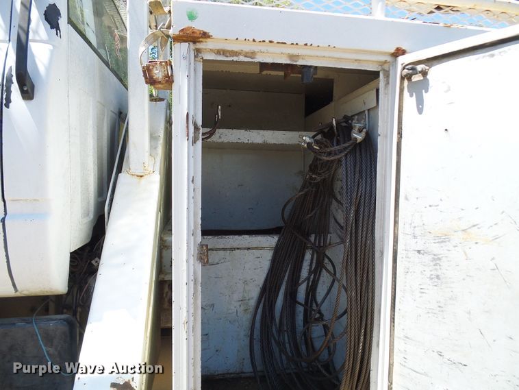 image for item DG5676 1992 Chevrolet Kodiak C6500 forestry bucket truck