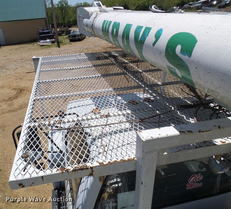 image for item DG5676 1992 Chevrolet Kodiak C6500 forestry bucket truck