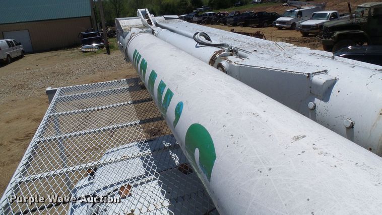 image for item DG5676 1992 Chevrolet Kodiak C6500 forestry bucket truck