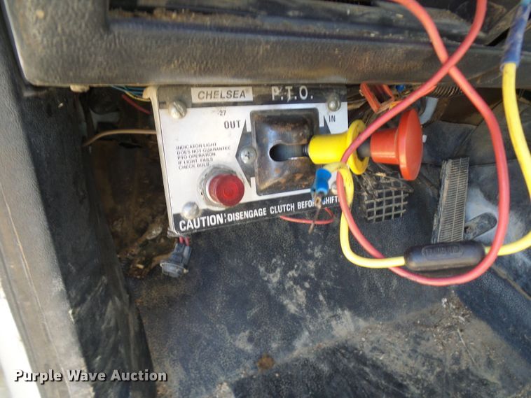 image for item DG5676 1992 Chevrolet Kodiak C6500 forestry bucket truck