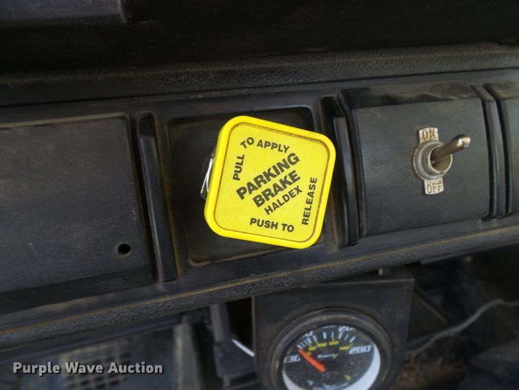 image for item DG5676 1992 Chevrolet Kodiak C6500 forestry bucket truck