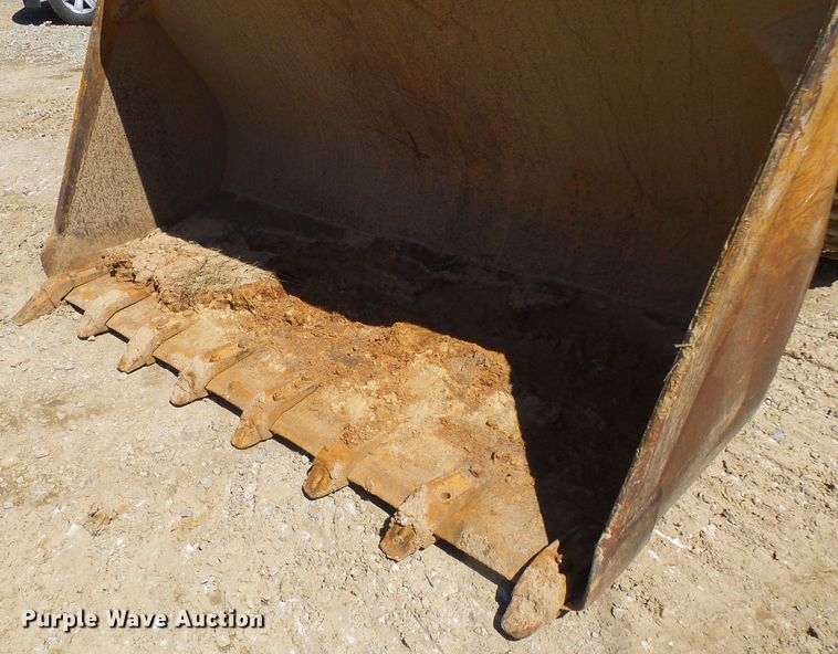 image for item DG5677 1977 Case 1450  crawler loader