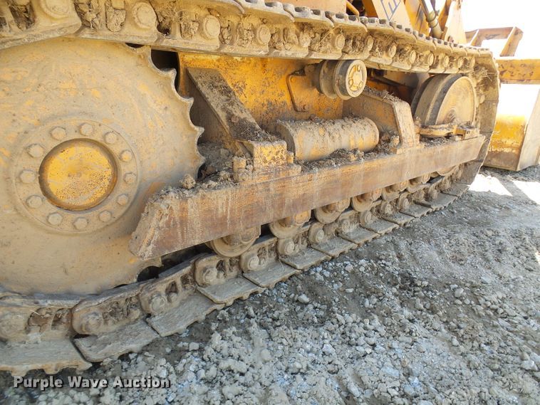 image for item DG5677 1977 Case 1450  crawler loader