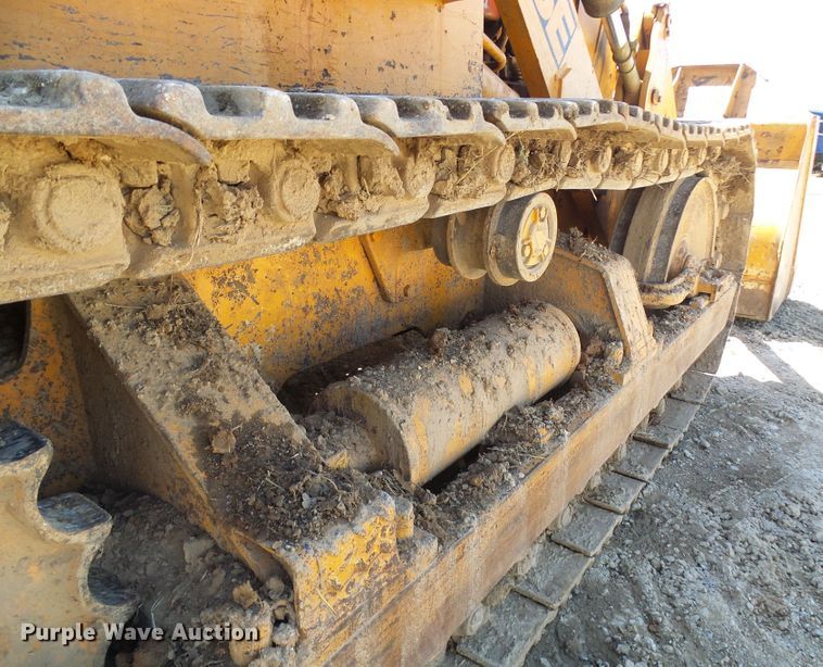 image for item DG5677 1977 Case 1450  crawler loader