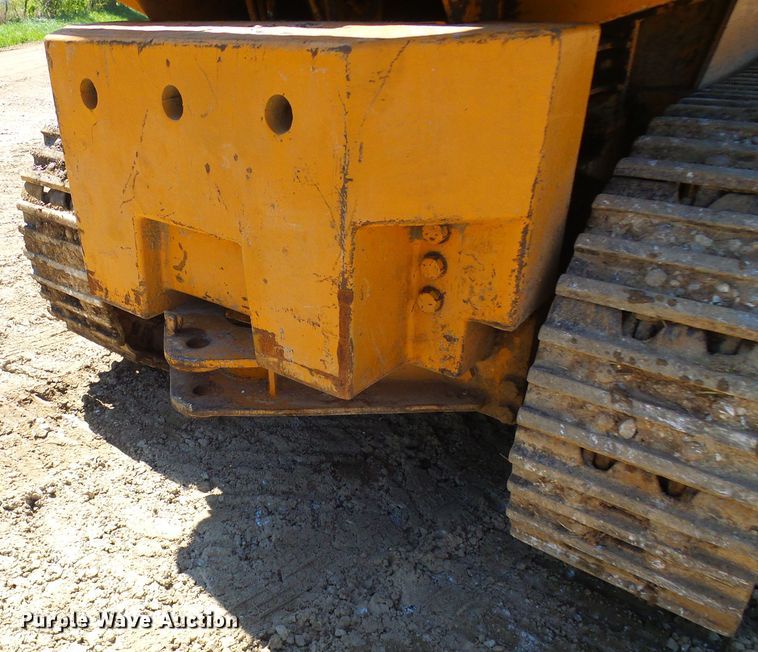 image for item DG5677 1977 Case 1450  crawler loader