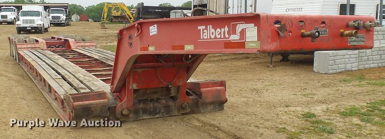 image for item DG5678 2004 Talbert T3DW-50SA-HRG-1-T1 lowboy equipment trailer