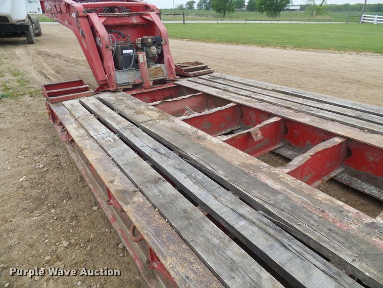 image for item DG5678 2004 Talbert T3DW-50SA-HRG-1-T1 lowboy equipment trailer