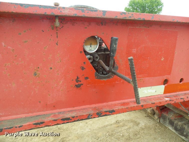image for item DG5678 2004 Talbert T3DW-50SA-HRG-1-T1 lowboy equipment trailer
