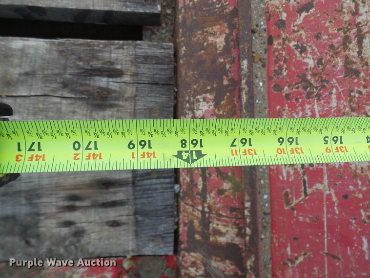 image for item DG5678 2004 Talbert T3DW-50SA-HRG-1-T1 lowboy equipment trailer