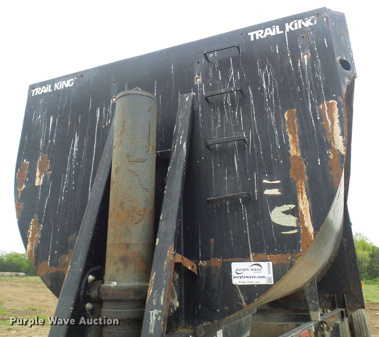 image for item DG5680 2000 Trail King SHRO-26 end dump trailer