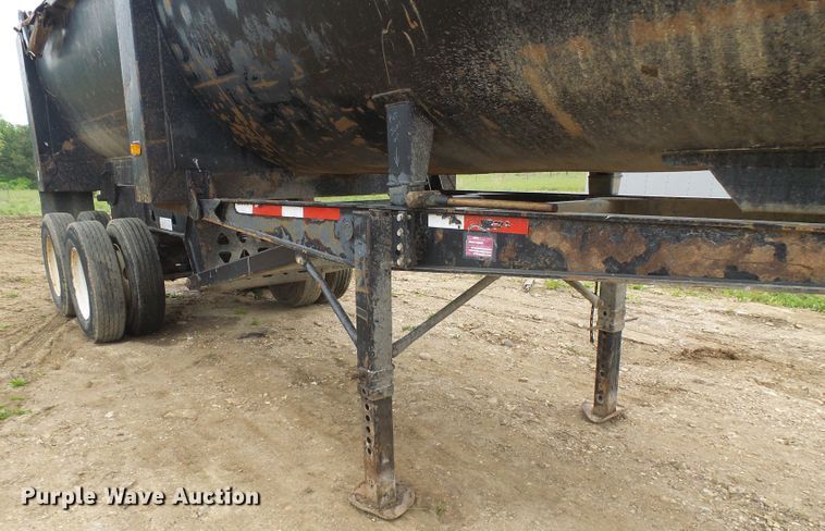 image for item DG5680 2000 Trail King SHRO-26 end dump trailer