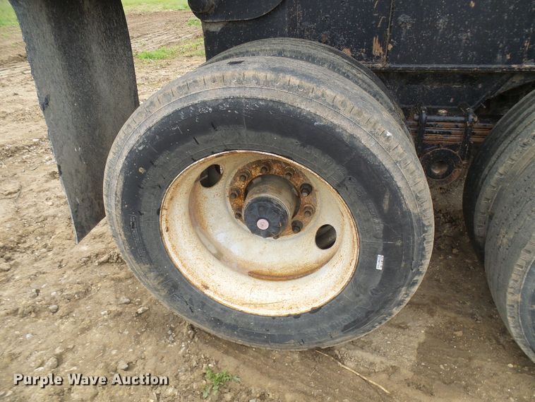 image for item DG5680 2000 Trail King SHRO-26 end dump trailer