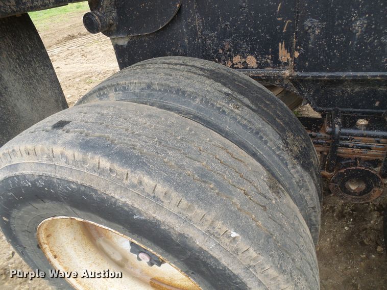 image for item DG5680 2000 Trail King SHRO-26 end dump trailer