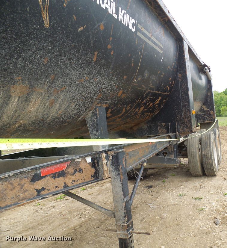 image for item DG5680 2000 Trail King SHRO-26 end dump trailer