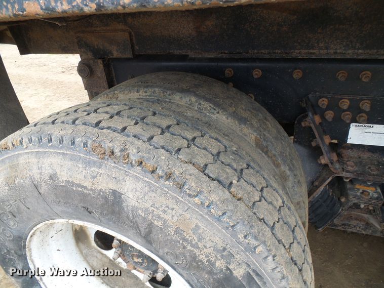 image for item DG5682 2006 International 7500   dump truck