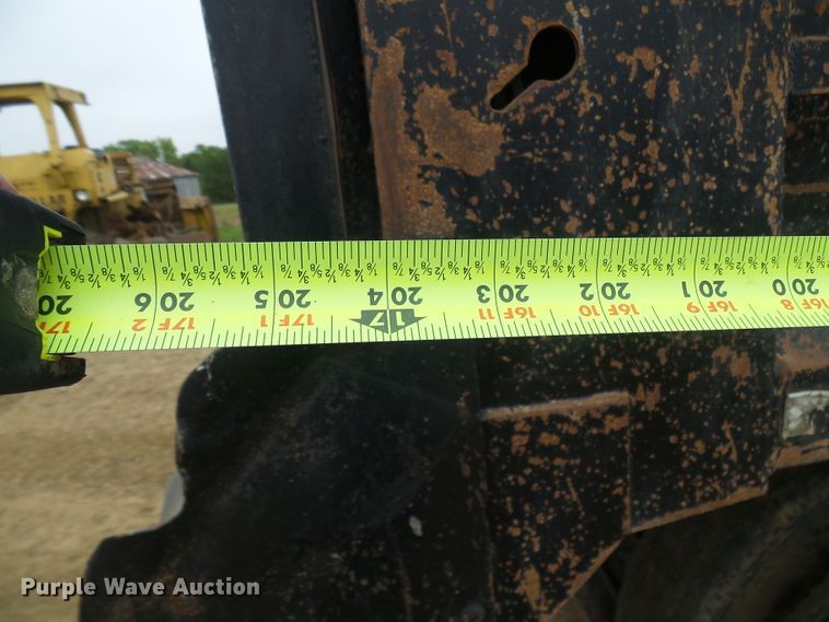 image for item DG5682 2006 International 7500   dump truck