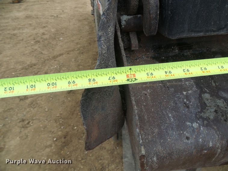 image for item DG5682 2006 International 7500   dump truck