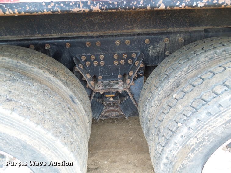 image for item DG5682 2006 International 7500   dump truck