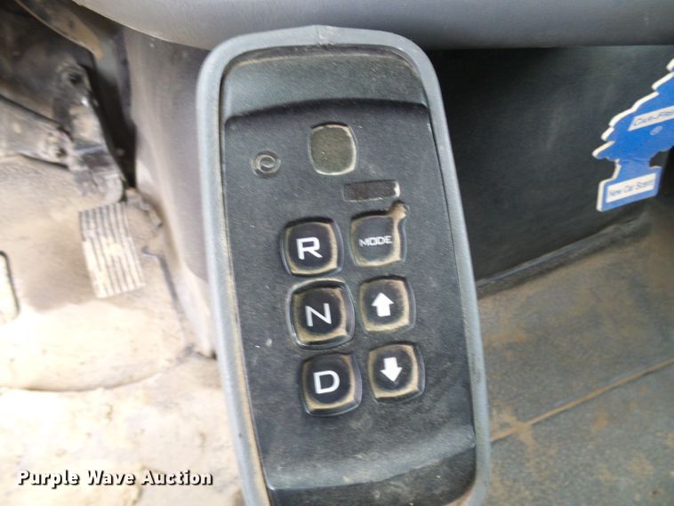 image for item DG5682 2006 International 7500   dump truck