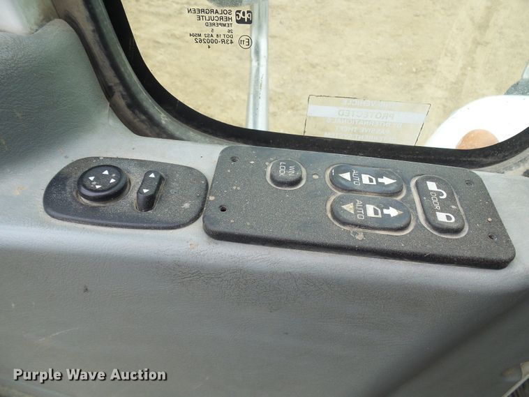 image for item DG5682 2006 International 7500   dump truck