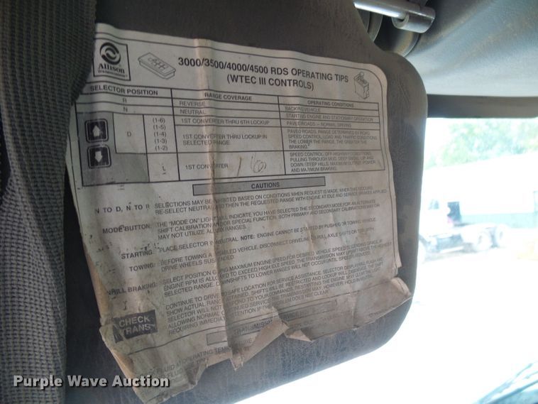 image for item DG5682 2006 International 7500   dump truck