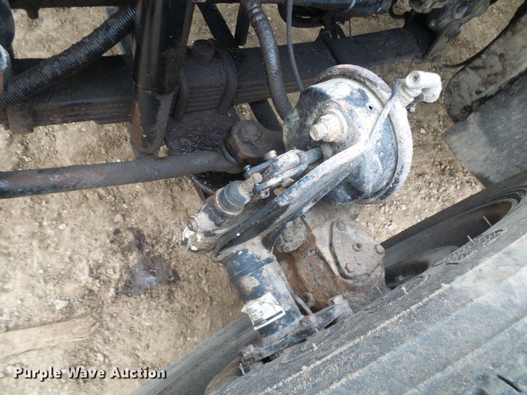 image for item DG5682 2006 International 7500   dump truck