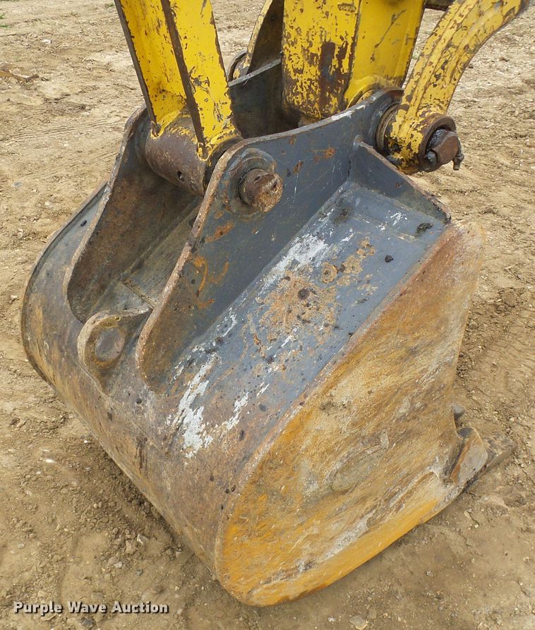 image for item DG5684 2016 Kobelco SK85CS-3  excavator