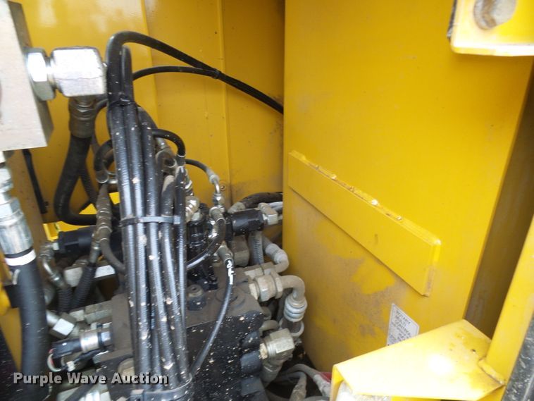 image for item DG5684 2016 Kobelco SK85CS-3  excavator