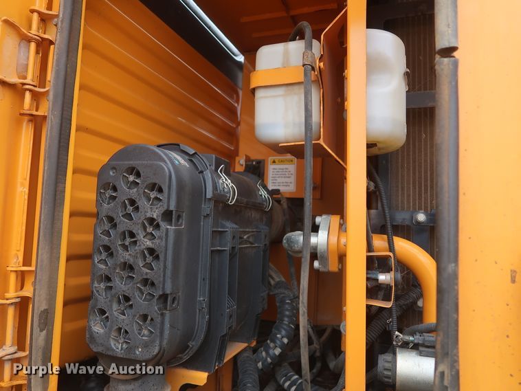 image for item DH0896 2013 Sany SY215C  excavator