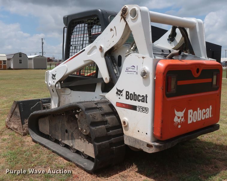 image for item DH0899 2013 Bobcat T650  tracked skid steer loader