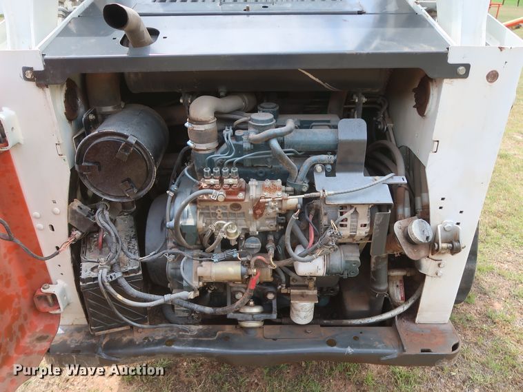 image for item DH0899 2013 Bobcat T650  tracked skid steer loader