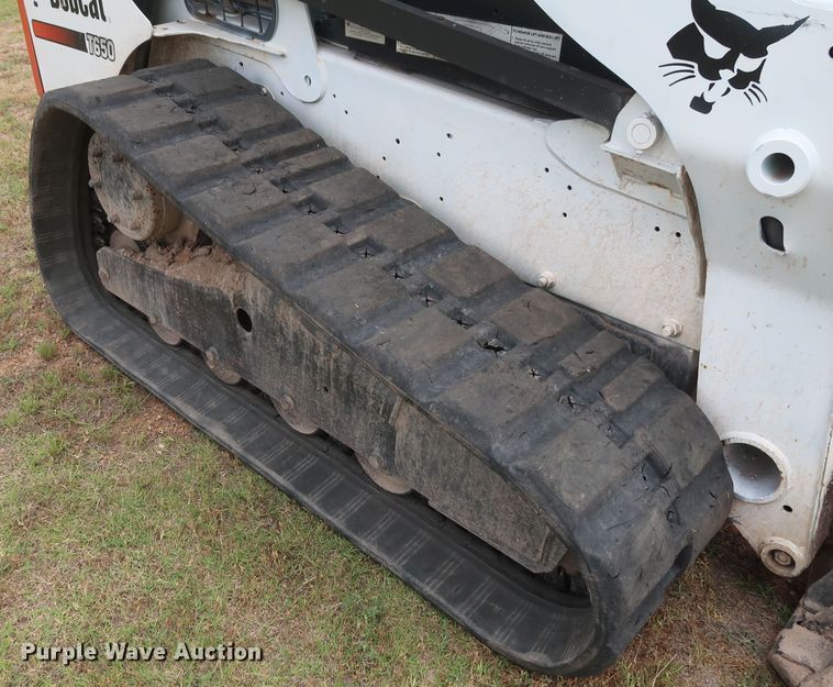 image for item DH0899 2013 Bobcat T650  tracked skid steer loader