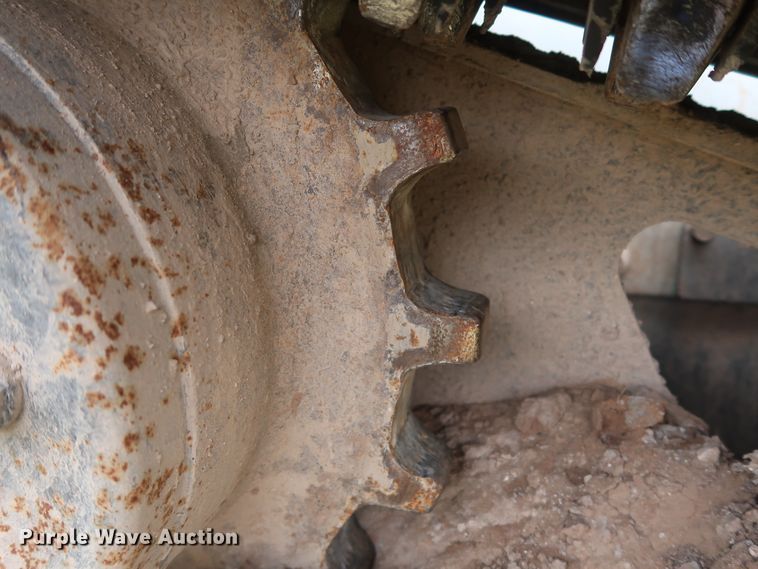 image for item DH0899 2013 Bobcat T650  tracked skid steer loader