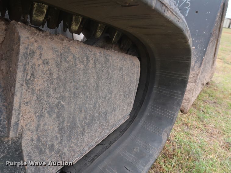 image for item DH0899 2013 Bobcat T650  tracked skid steer loader