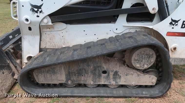 image for item DH0899 2013 Bobcat T650  tracked skid steer loader