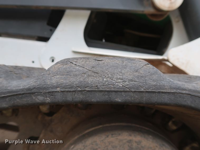 image for item DH0899 2013 Bobcat T650  tracked skid steer loader