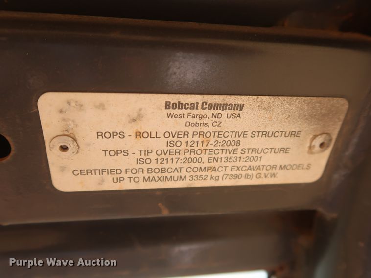 image for item DH0902 2012 Bobcat E26  mini excavator