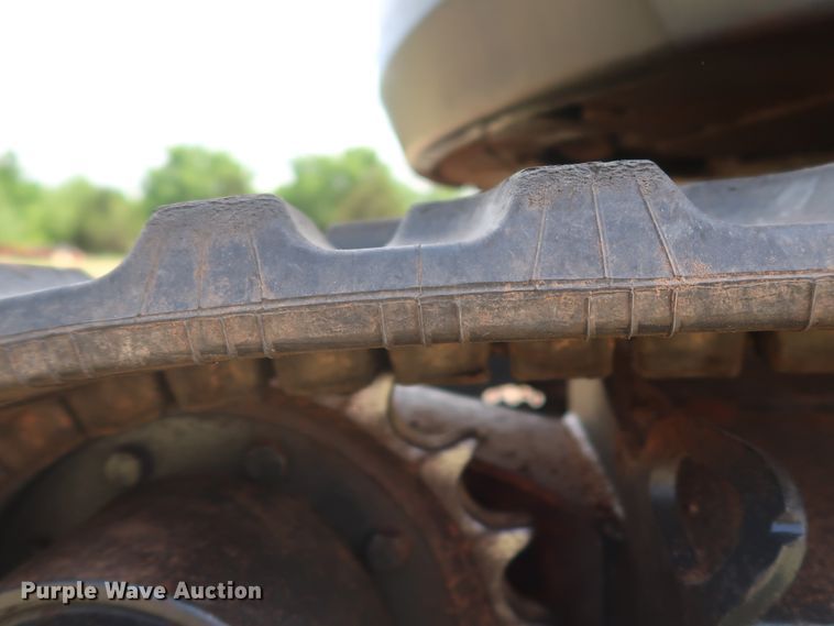 image for item DH0902 2012 Bobcat E26  mini excavator