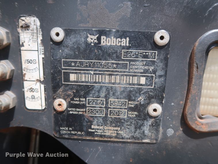 image for item DH0902 2012 Bobcat E26  mini excavator