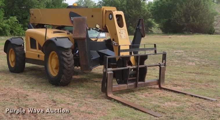 image for item DH0906 2012 Caterpillar TL943  telehandler
