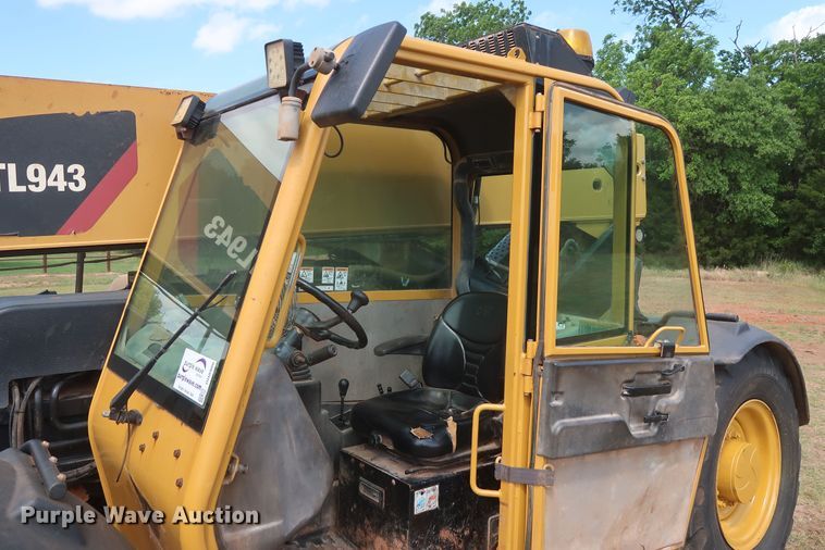 image for item DH0906 2012 Caterpillar TL943  telehandler