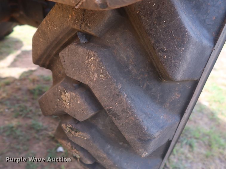 image for item DH0906 2012 Caterpillar TL943  telehandler